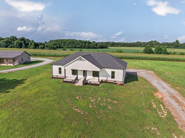 199 Bellview Rd, Taft, TN 38488