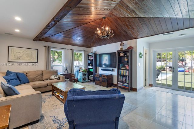 360 SW 28th Road, Miami, FL 33129