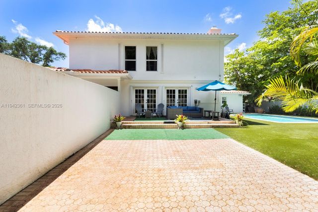 360 SW 28th Road, Miami, FL 33129
