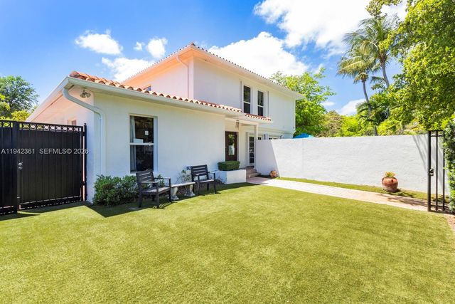 360 SW 28th Road, Miami, FL 33129