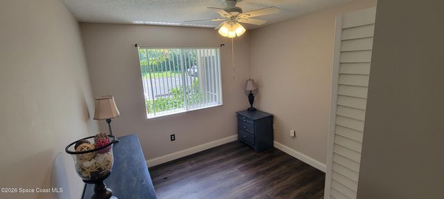 1590 S 42nd Circle 101, Vero Beach, FL 32967