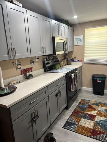 6115 CLIFF AVENUE, Gibsonton, FL 33534