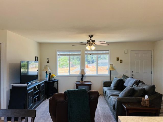 6794 Rexdale Ln, Paradise, CA 95969