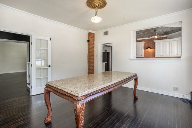 610 S Lee Street, Valley View, TX 76272