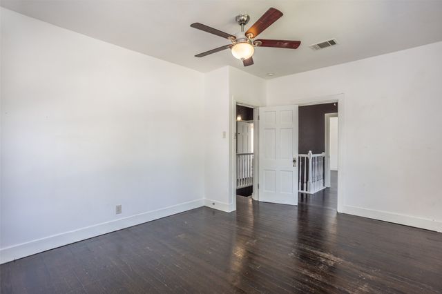 610 S Lee Street, Valley View, TX 76272