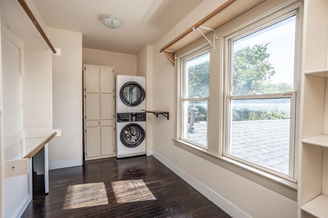 610 S Lee Street, Valley View, TX 76272