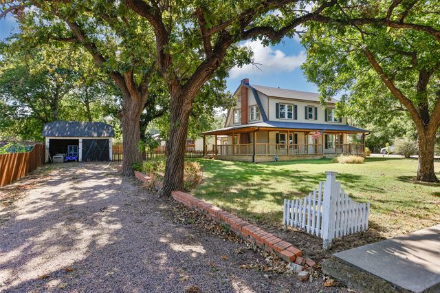 610 S Lee Street, Valley View, TX 76272