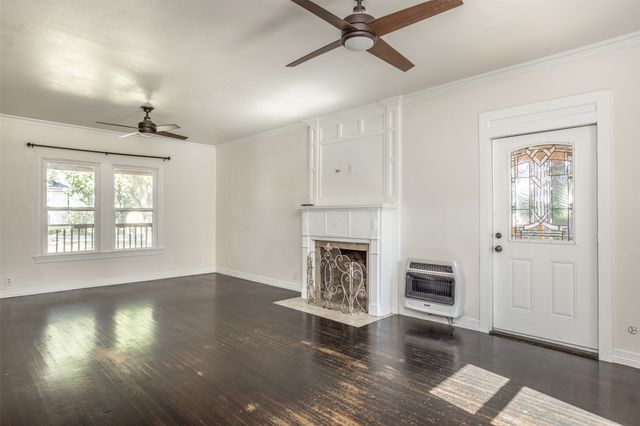 610 S Lee Street, Valley View, TX 76272