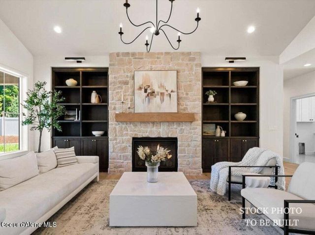 1244 E SLEEPING DEER AVE, Hayden, ID 83835