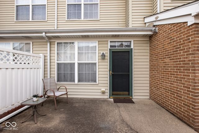 2251 Colfax Lane, Indianapolis, IN 46260