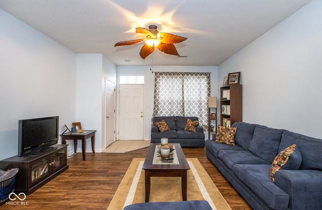 2251 Colfax Lane, Indianapolis, IN 46260