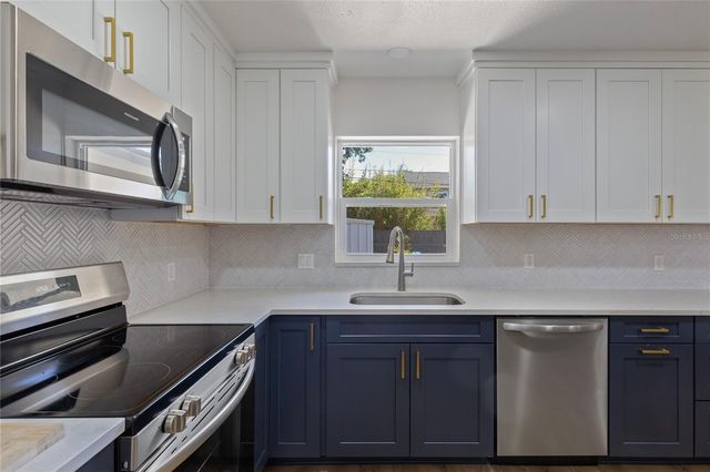 1715 THOMAS DRIVE, Clearwater, FL 33759