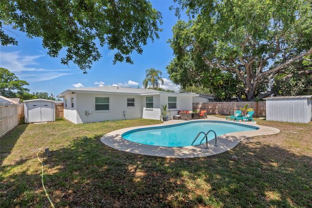 1715 THOMAS DRIVE, Clearwater, FL 33759