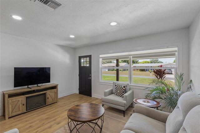 1715 THOMAS DRIVE, Clearwater, FL 33759