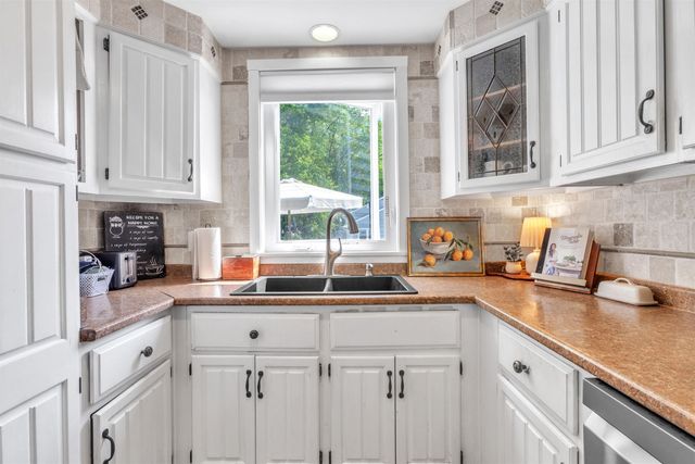 47 Holt Avenue, Manchester, NH 03109