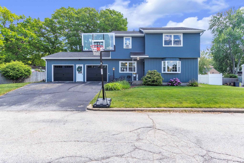 47 Holt Avenue, Manchester, NH 03109