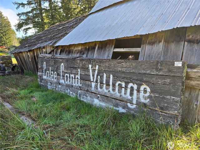 130 E Virgil Drive W, Allyn, WA 98524