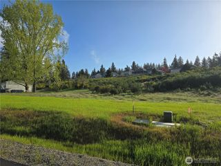 130 E Virgil Drive W, Allyn, WA 98524