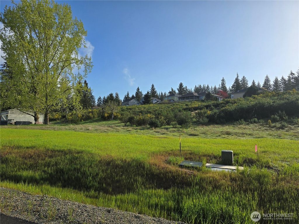 130 E Virgil Drive W, Allyn, WA 98524