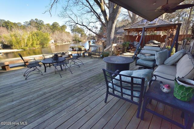 11 Canvasback Point, Rocky Mount, NC 27804