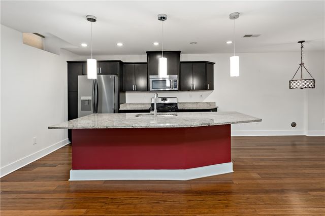 1822 HARCUM WAY 1, South Side, PA 15203