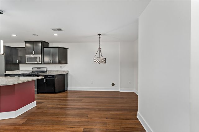 1822 HARCUM WAY 1, South Side, PA 15203