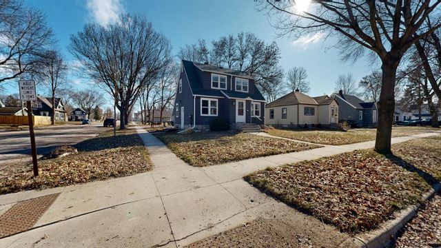 601 7th Street SW, Willmar, MN 56201