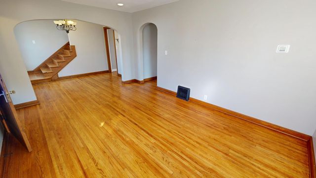 601 7th Street SW, Willmar, MN 56201