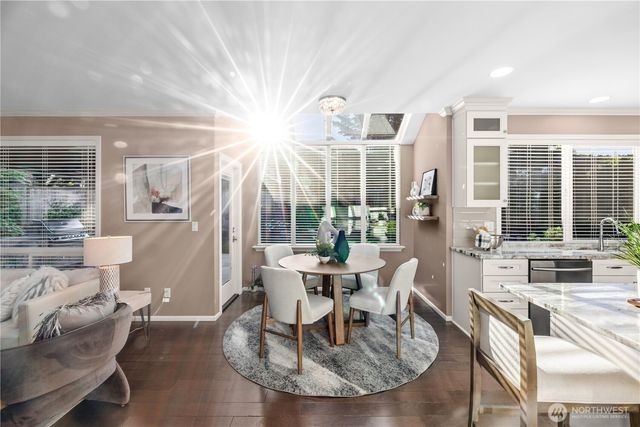 27174 27th Street, Sammamish, WA 98075
