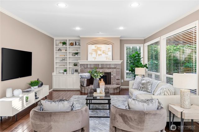 27174 27th Street, Sammamish, WA 98075