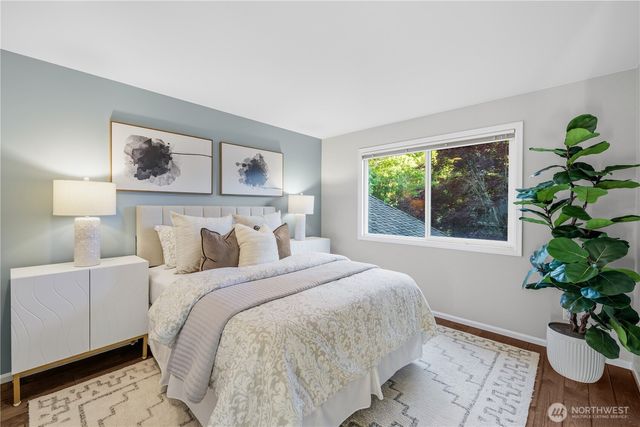 27174 27th Street, Sammamish, WA 98075