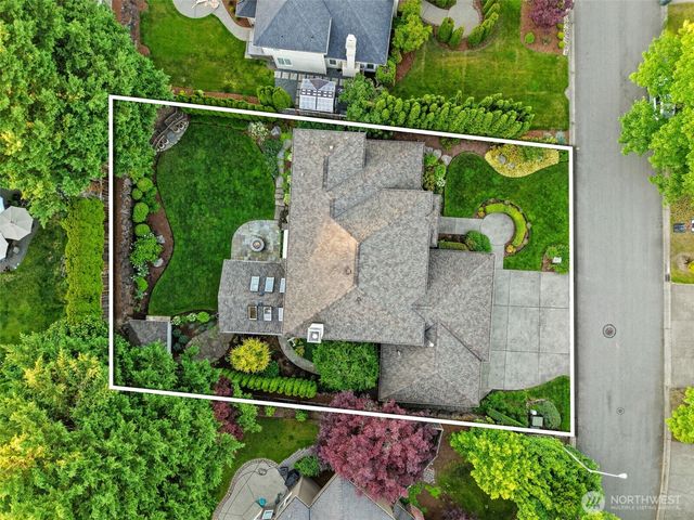 27174 27th Street, Sammamish, WA 98075