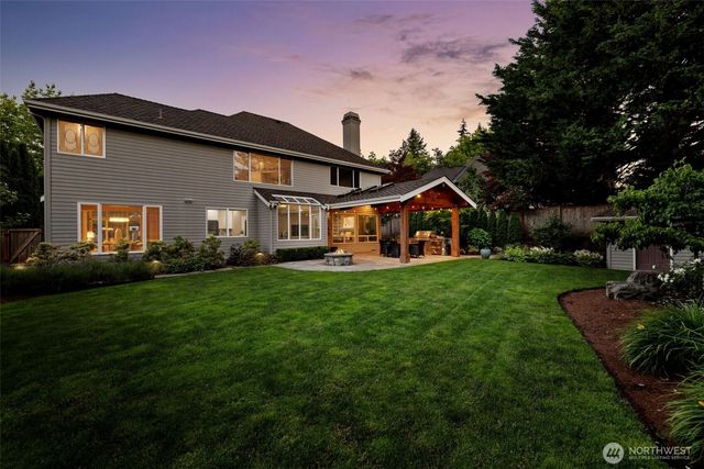 27174 27th Street, Sammamish, WA 98075