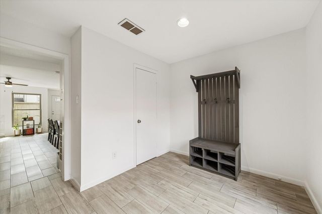 1077 Country Place Drive 1077, Houston, TX 77079