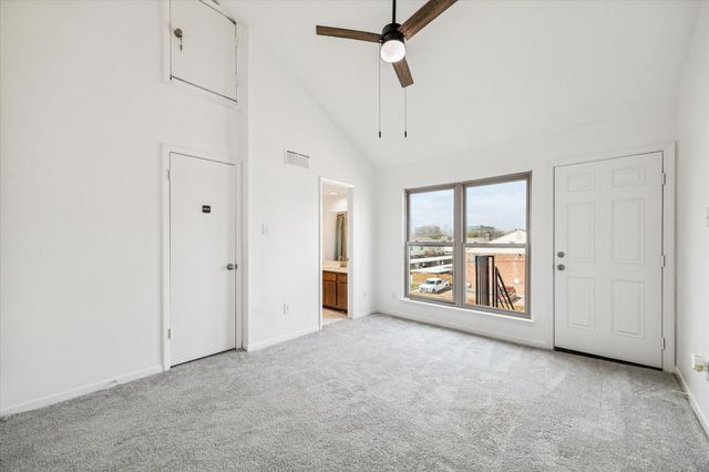 1077 Country Place Drive 1077, Houston, TX 77079