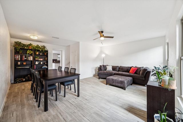 1077 Country Place Drive 1077, Houston, TX 77079