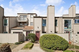 1077 Country Place Drive 1077, Houston, TX 77079