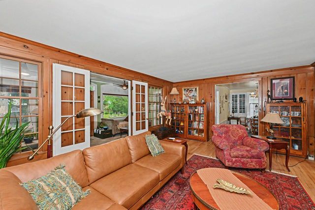 3123 W Grange AVENUE, Greenfield, WI 53221