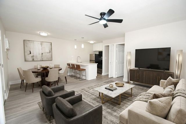 2515 Yoakum Boulevard 10, Houston, TX 77006