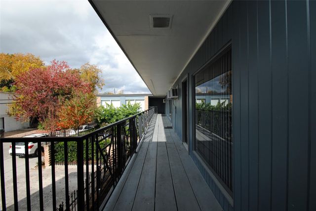 2515 Yoakum Boulevard 10, Houston, TX 77006