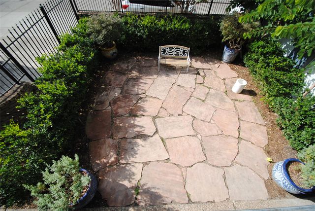 2515 Yoakum Boulevard 10, Houston, TX 77006