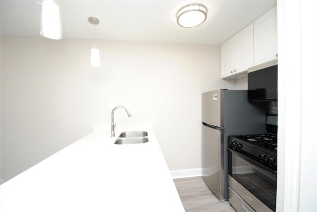 2515 Yoakum Boulevard 10, Houston, TX 77006