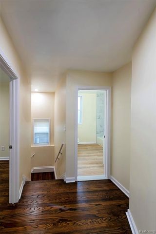 8087 Cloverlawn Street, Detroit, MI 48204