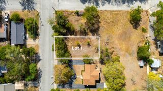 905 N Blanco ST, Lockhart, TX 78644