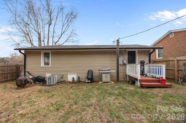 319 N Arnold Street, Pageland, SC 29728