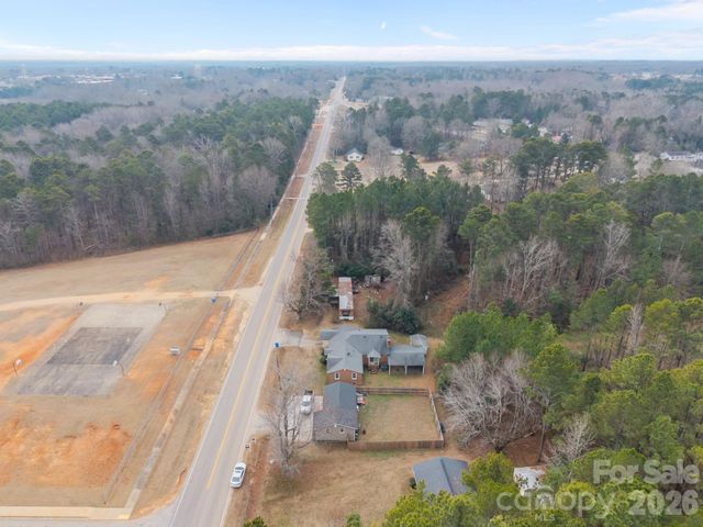 319 N Arnold Street, Pageland, SC 29728
