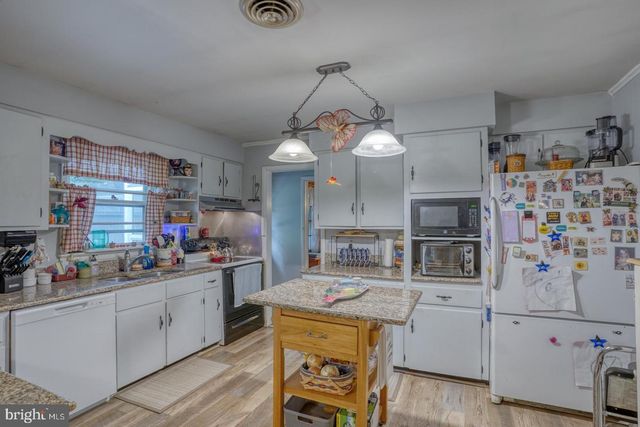 1010 S 2ND ST, Denton, MD 21629