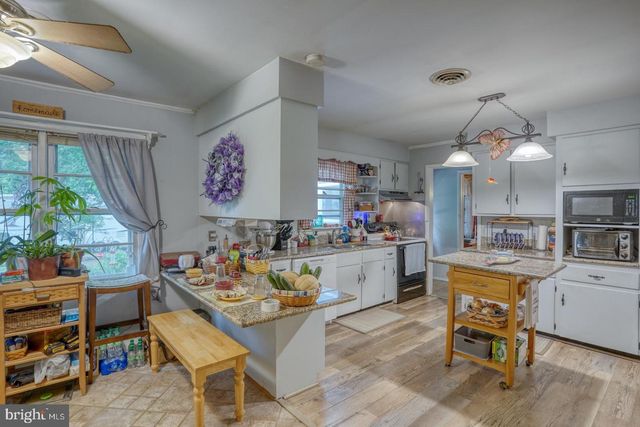 1010 S 2ND ST, Denton, MD 21629