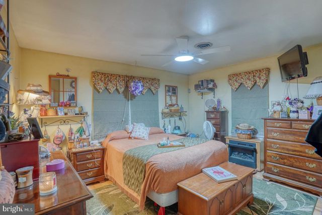 1010 S 2ND ST, Denton, MD 21629