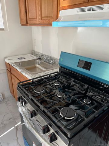 79 1st Street Studio, Hamden, CT 06514